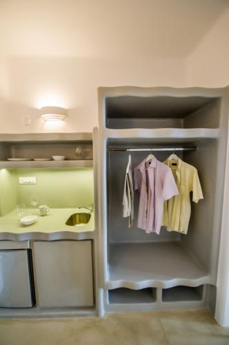 avis-la-bellezza-hotel-santorini-6