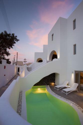 baxedes-la-bellezza-hotel-santorini-2